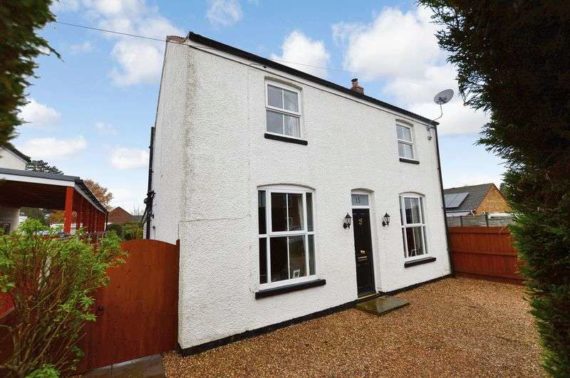 3 bedroom Detached f...